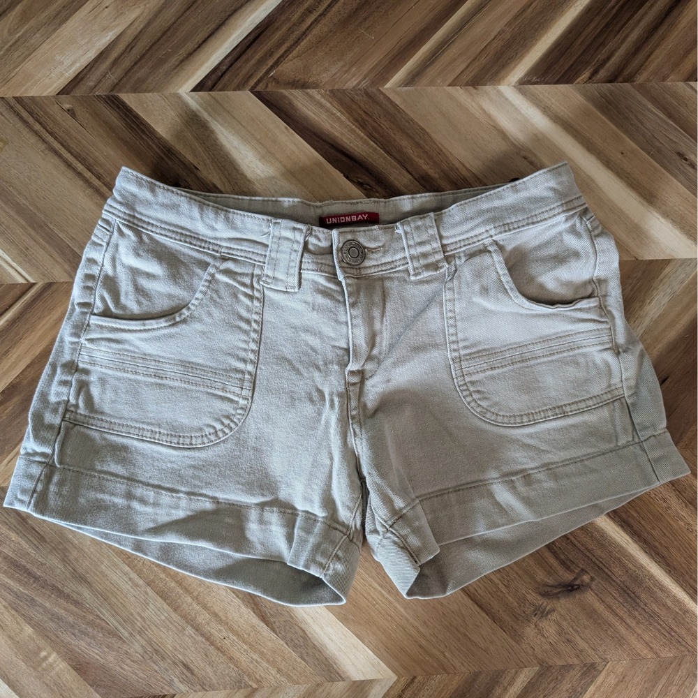 Unionbay Low-rise Khaki‎ Stretch Twill Utility Style Shorts